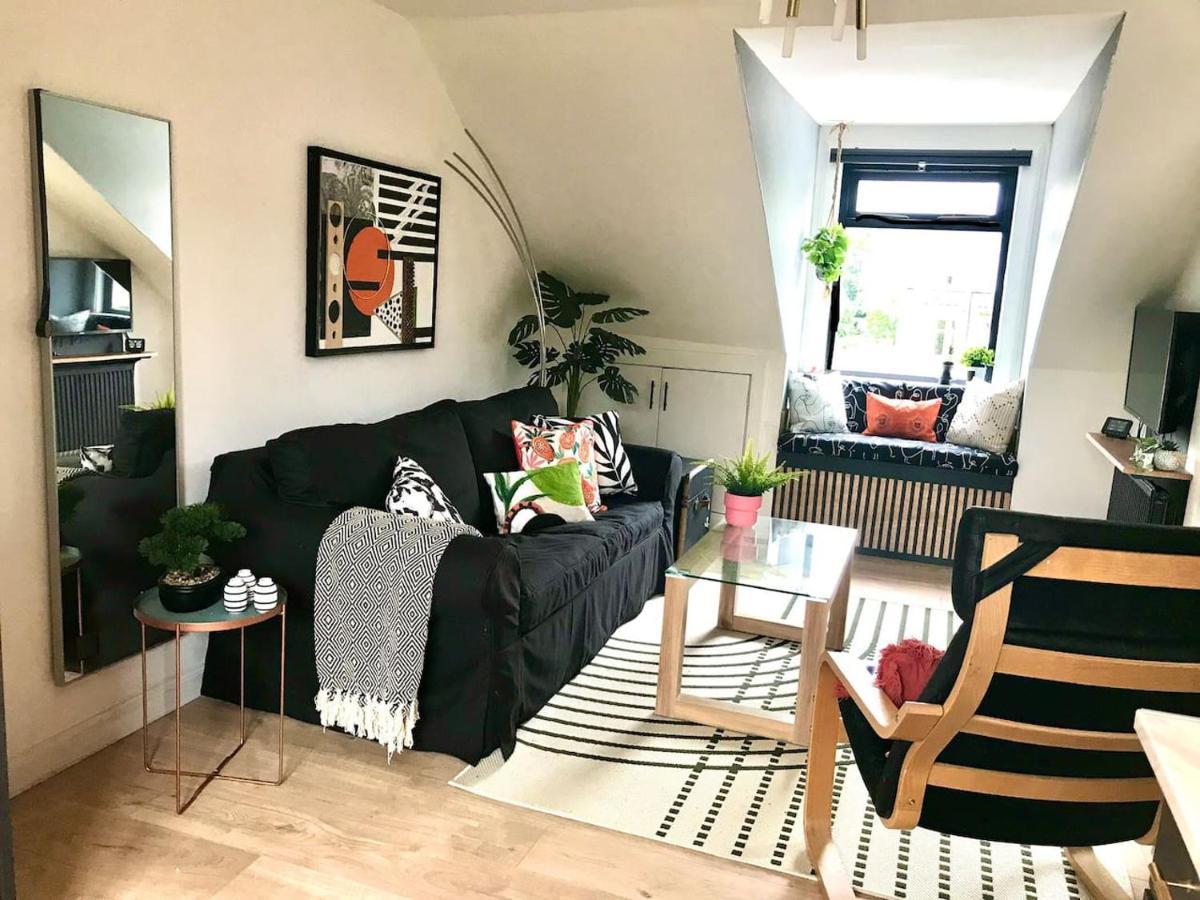 The Morningside Apartment Charming Stylish Apartment In The Centre Of Innerleithen Zewnętrze zdjęcie