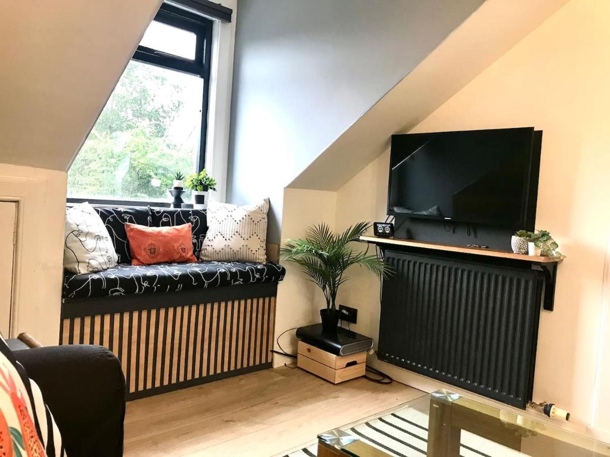 The Morningside Apartment Charming Stylish Apartment In The Centre Of Innerleithen Zewnętrze zdjęcie